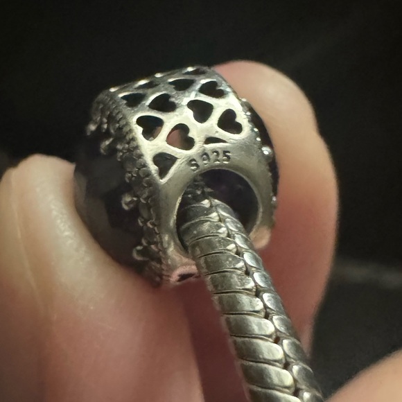 Pandora Radiant Heart charm - Picture 6 of 6